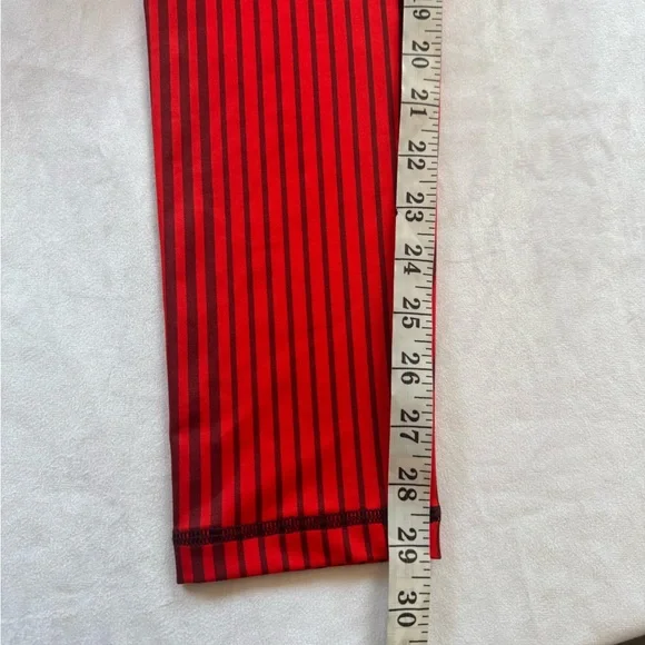 Nike Dri Fit Women’s Tight Moment Federation Collection Red Leggings SZ M - Picture 9 of 16